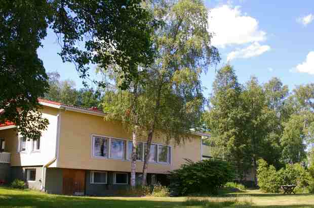 Järvelä main house in Summer